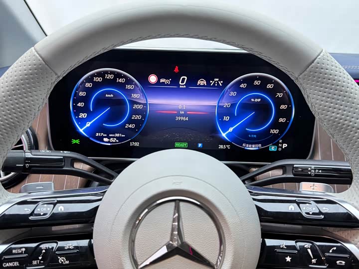 Mercedes-Benz EQE, 2023 — фото 7 из 9