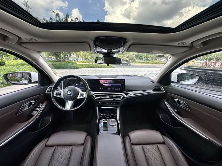 BMW i3, 2022 — фото 7 из 9