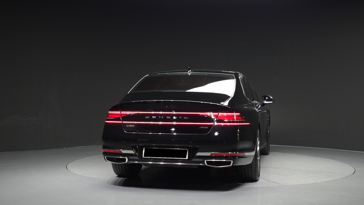 Genesis G90, 2023 — фото 4 из 12
