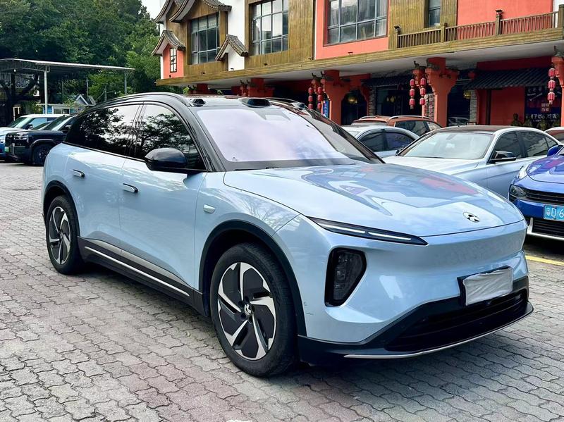 Nio ES6, 2024 — фото 3 из 9