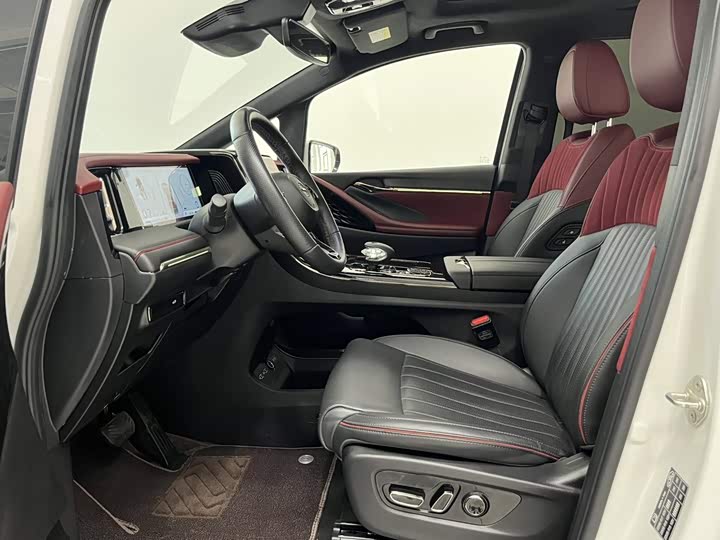 GAC Trumpchi M8, 2024 — фото 4 из 9