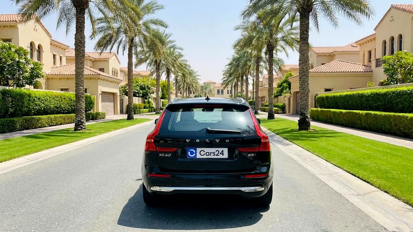 Volvo XC60, 2023 — фото 4 из 10