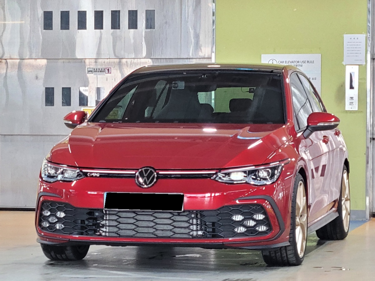 Volkswagen Golf, 2023 — купить в Санкт-Петербурге под ключ