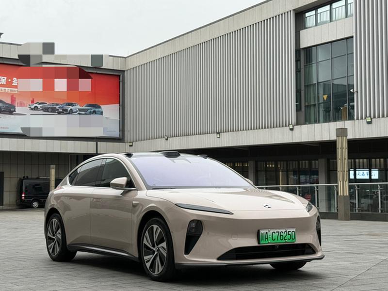 Nio ET5, 2024 — фото 3 из 12
