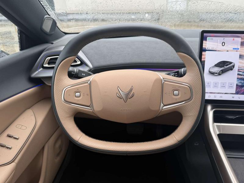 BAIC Arcfox Alpha S5, 2025 — фото 11 из 12