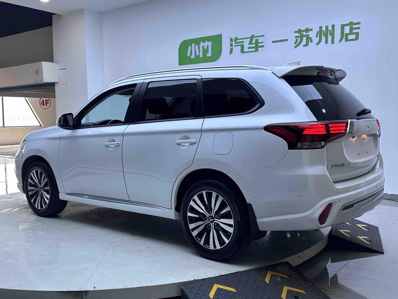 Mitsubishi Outlander, 2021 — фото 5 из 12