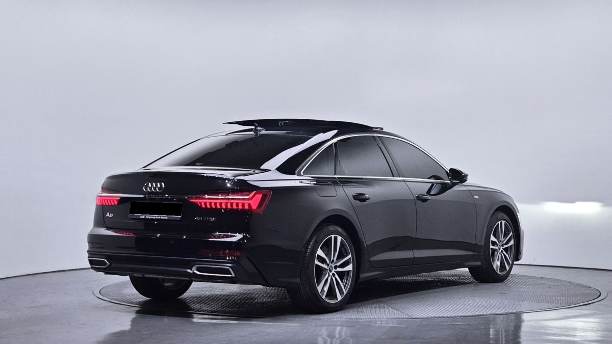 Audi A6, 2023 — фото 2 из 12