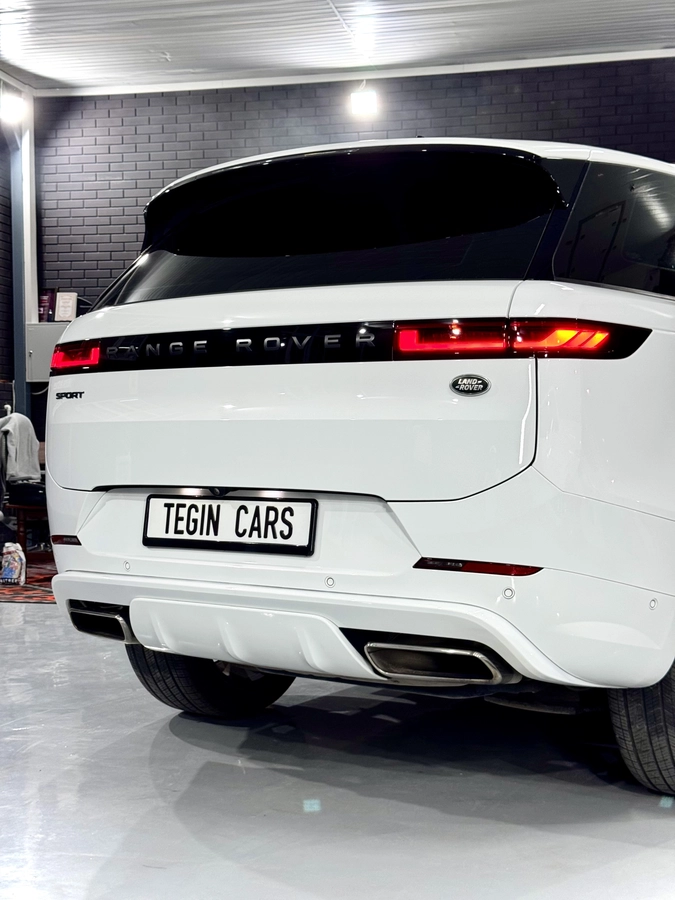 Land Rover Range Rover Sport, 2022 — фото 6 из 12