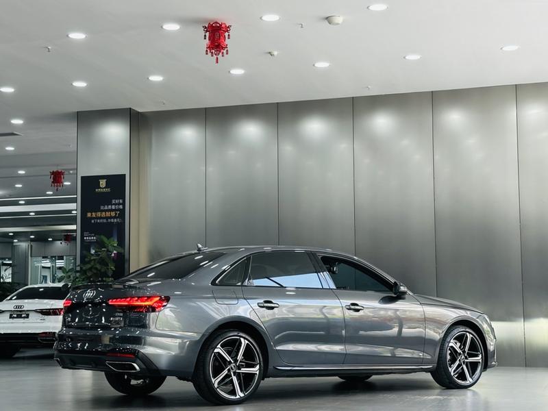 Audi A4L, 2025 — фото 6 из 12