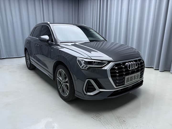 Audi Q3, 2022 — фото 3 из 9
