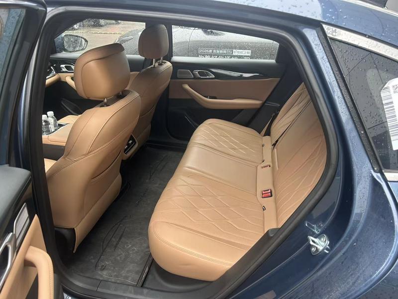 Geely Galaxy A7, 2025 — фото 7 из 9