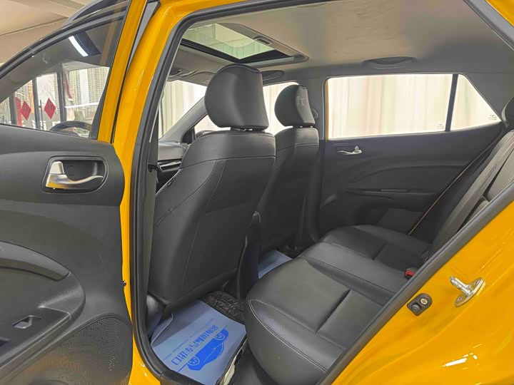 Kia KX1, 2021 — фото 8 из 9