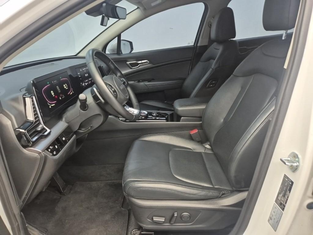 Kia Sportage, 2022 — фото 10 из 12