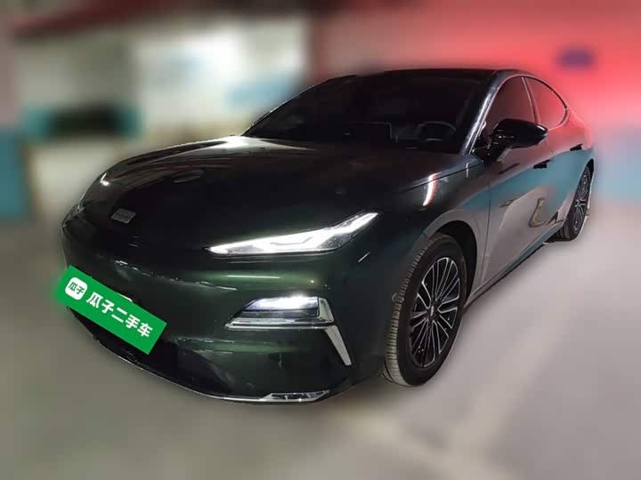 Geely Galaxy Starshine 8 EM-i, 2025 — купить в Москве под ключ