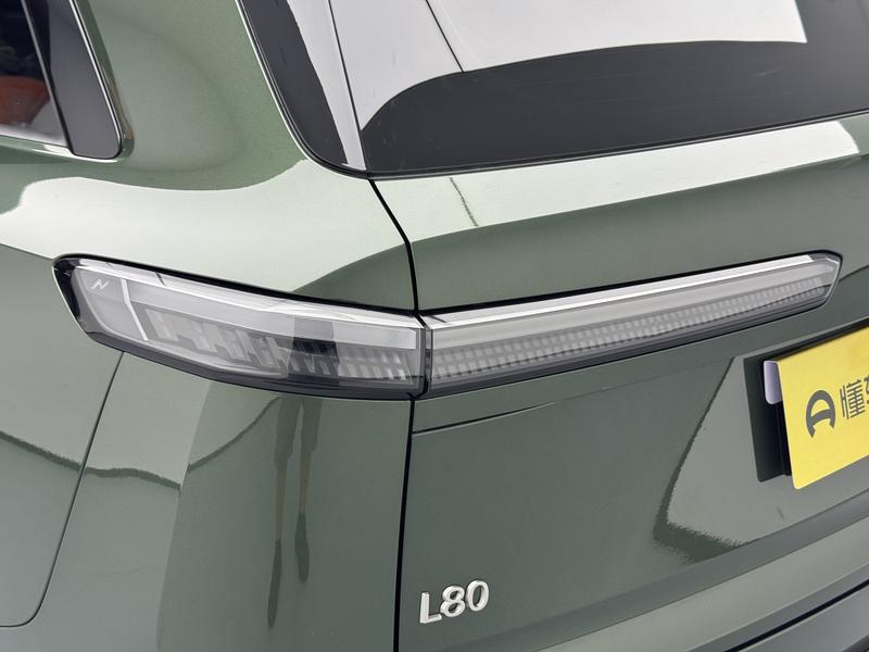 Nio Onvo L80, 2026 — фото 10 из 12