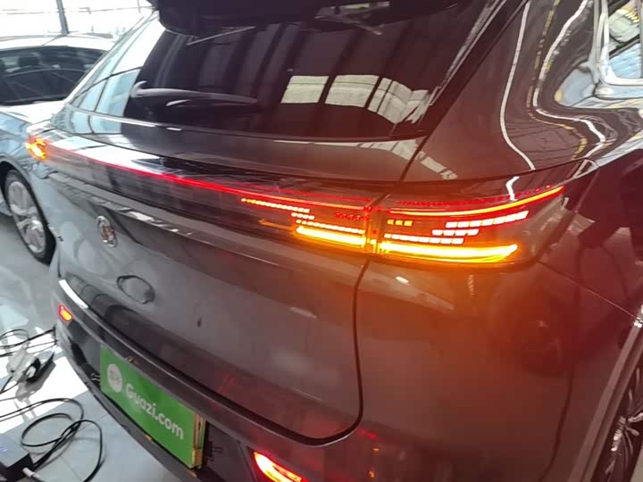 Dongfeng Aeolus L8, 2025 — фото 8 из 9