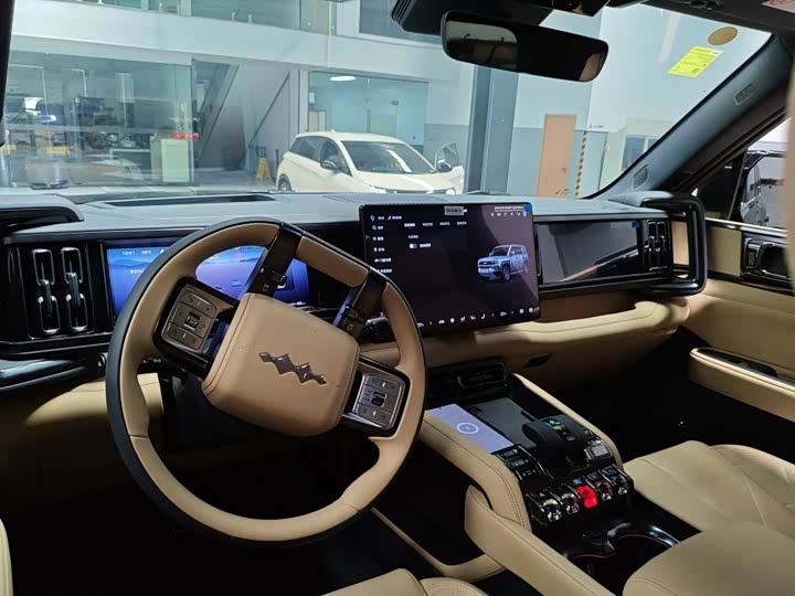 BYD FangChengBao Leopard 5, 2026 — фото 7 из 9