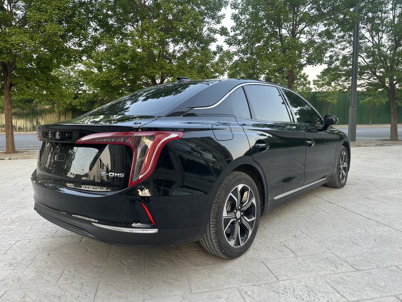 Hongqi E-QM5, 2024 — фото 6 из 10