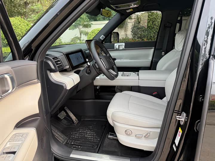 BYD FangChengBao Titanium 7 (Tai 7), 2025 — фото 8 из 9
