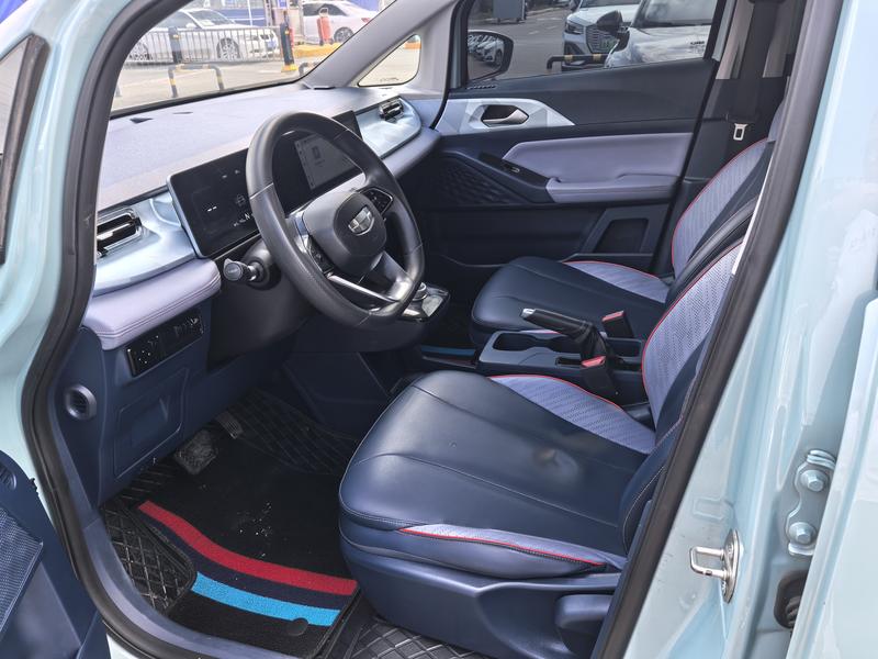 Geely Geometry E Firefly, 2022 — фото 9 из 11