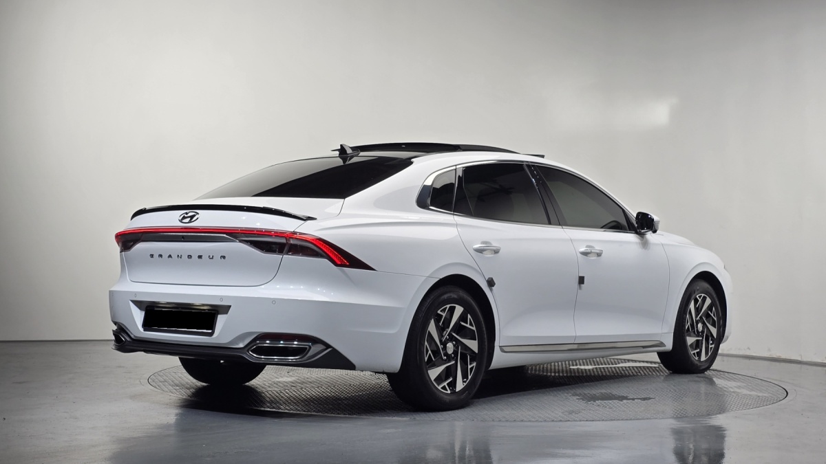 Hyundai Grandeur, 2022 — фото 2 из 12