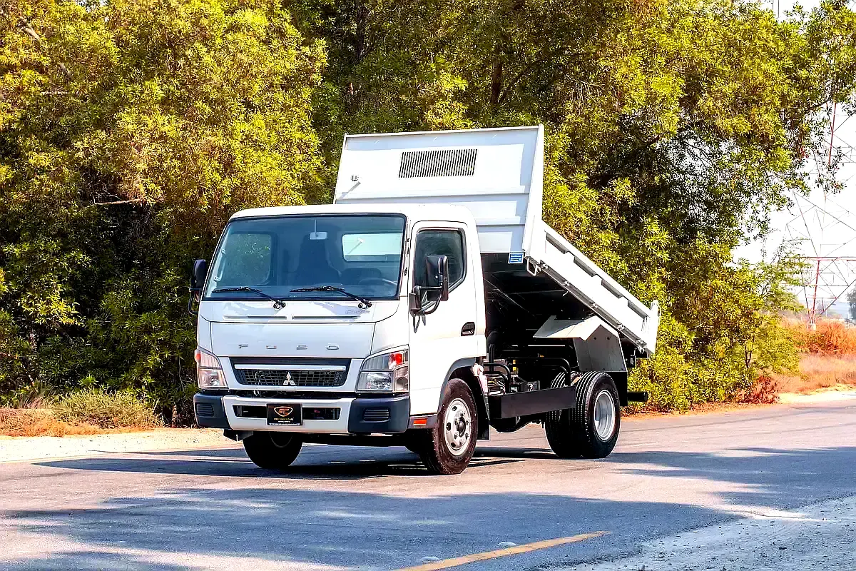 Mitsubishi Canter, 2024