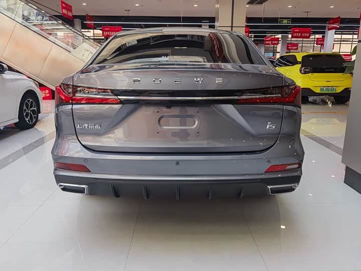 Roewe i5, 2025 — фото 8 из 9