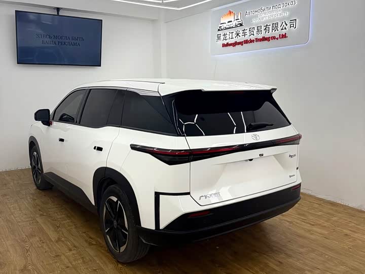 Toyota bZ3X, 2025 — фото 4 из 9