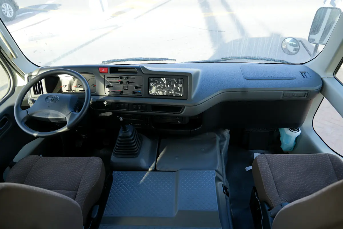 Toyota Coaster, 2025 — фото 9 из 10