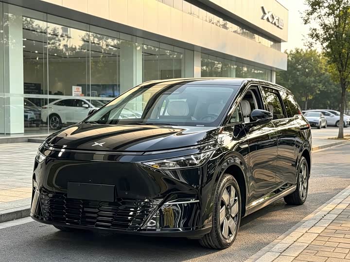 XPeng X9, 2023 — купить в Белгороде под ключ