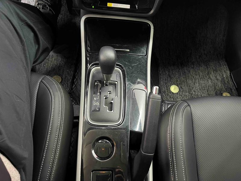 Mitsubishi Outlander, 2022 — фото 11 из 12