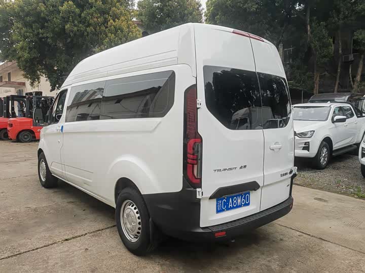 Ford Transit, 2025 — фото 6 из 9