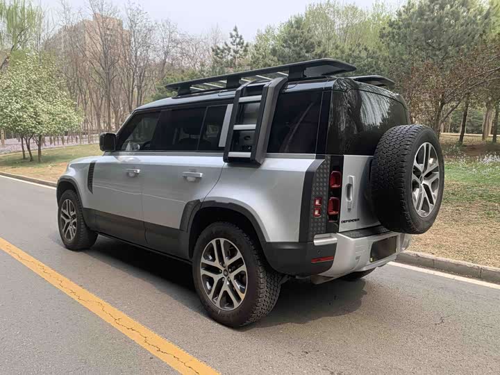 Land Rover Defender, 2021 — фото 5 из 9