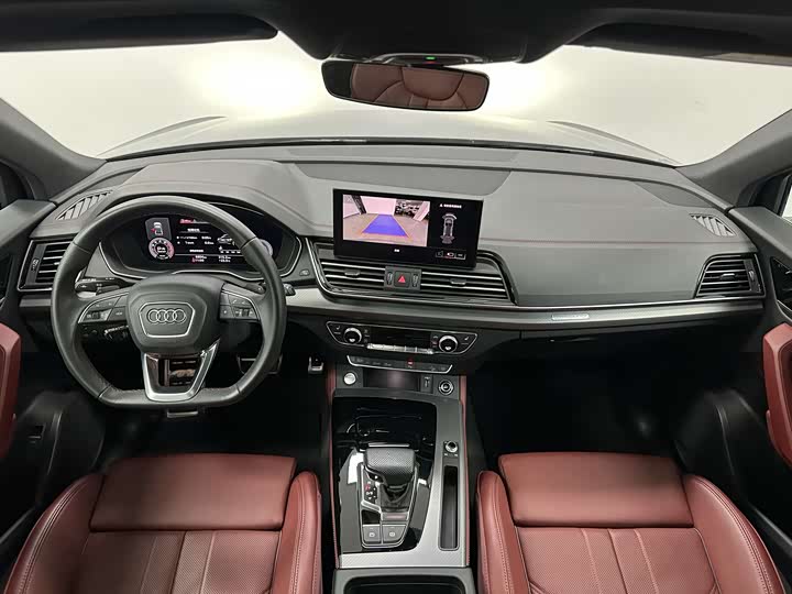 Audi Q5L, 2024 — фото 9 из 9