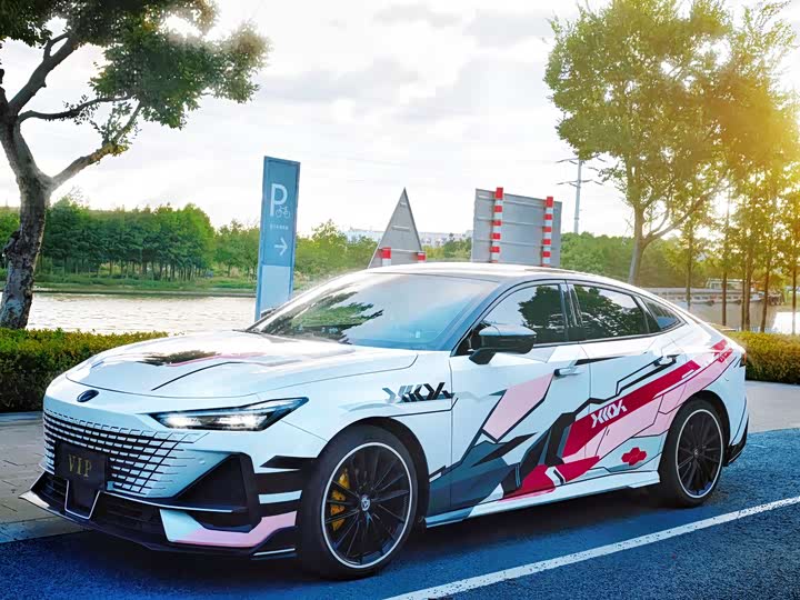 Changan UNI-V, 2022 — купить в Оренбурге под ключ