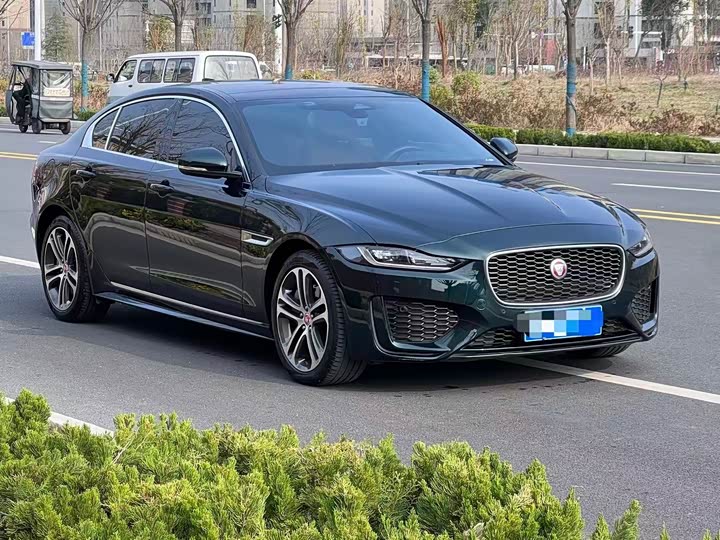 Jaguar XE L, 2023 — фото 6 из 9
