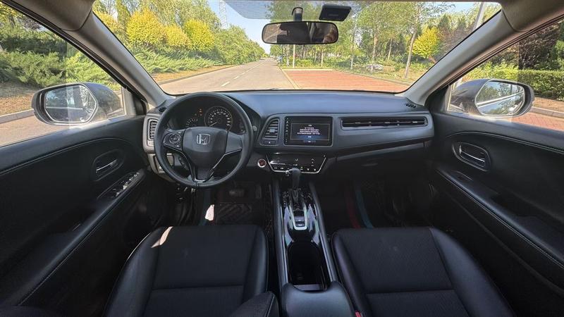 Honda Vezel, 2022 — фото 7 из 10