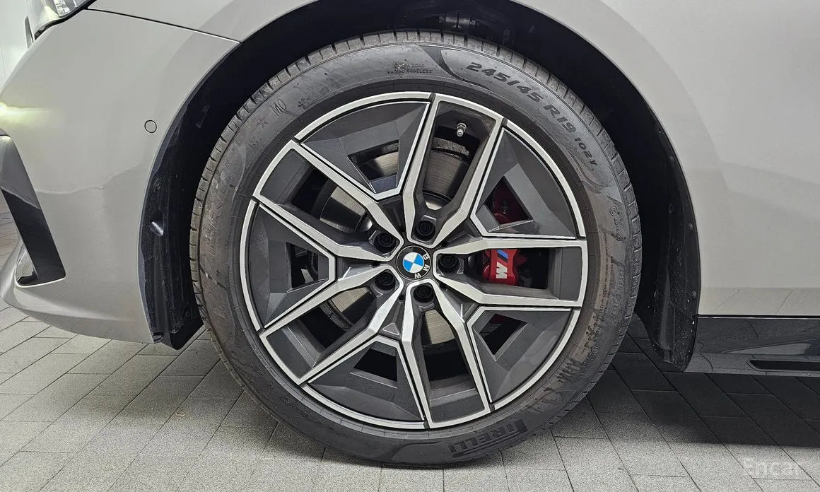 BMW 5 Series, 2025 — фото 5 из 12