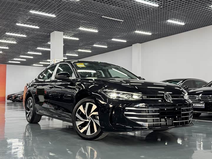 Volkswagen Passat, 2026 — фото 3 из 9