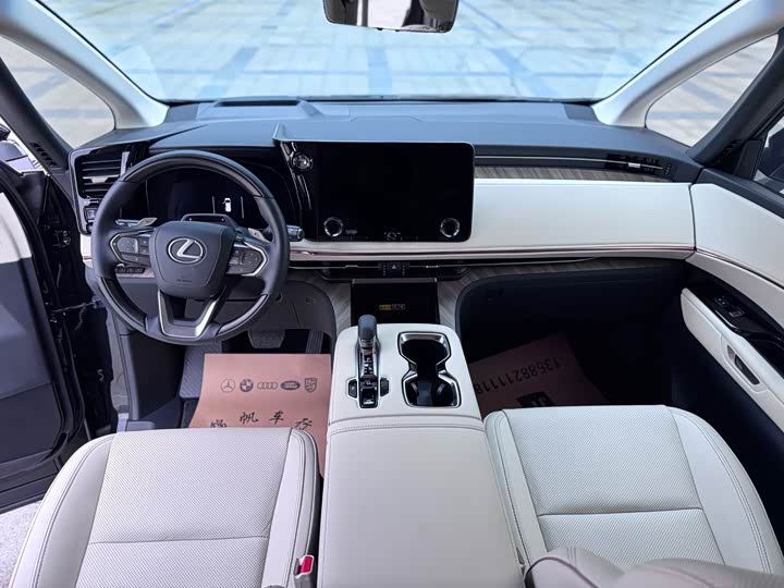Lexus LM, 2023 — фото 9 из 9