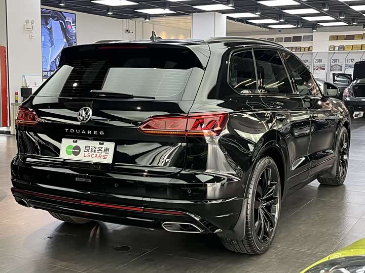 Volkswagen Touareg, 2022 — фото 6 из 9
