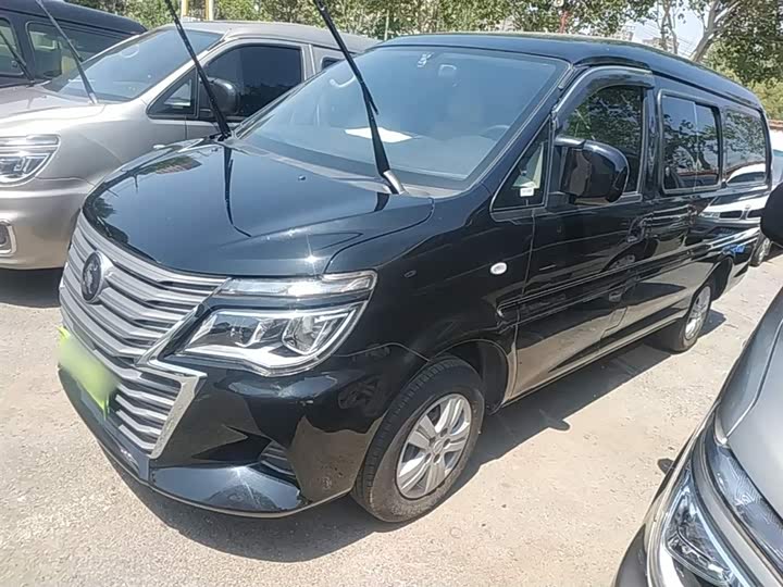 Dongfeng Forthing Lingzhi M5, 2024 — фото 2 из 9