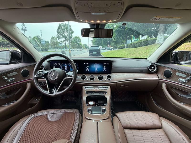Mercedes-Benz E-Class, 2022 — фото 6 из 12
