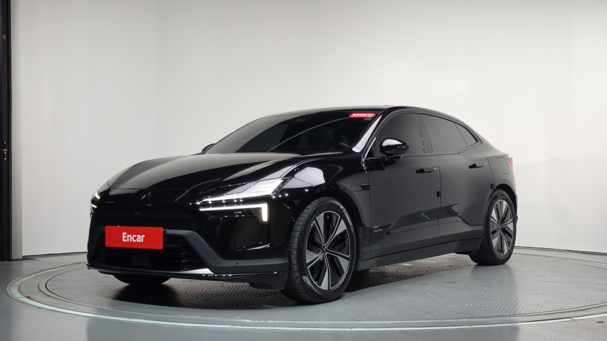Polestar 4, 2025 — фото 10 из 12
