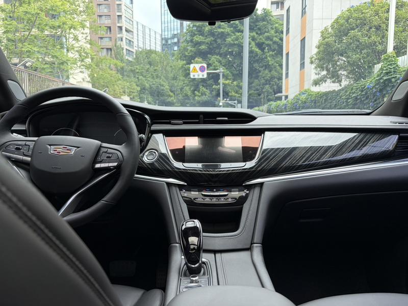 Cadillac XT6, 2023 — фото 8 из 12