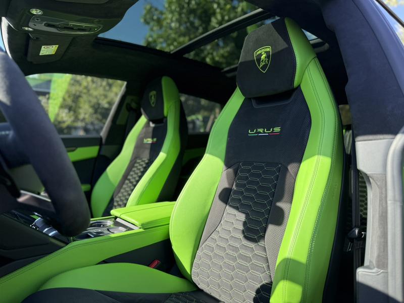 Lamborghini Urus, 2022 — фото 12 из 12