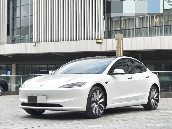 Tesla Model 3, 2025 — купить в Белгороде под ключ