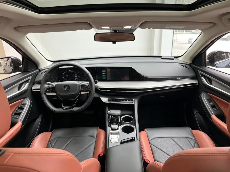 Changan Eado Plus, 2022 — фото 6 из 8