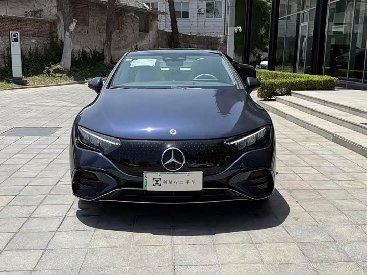 Mercedes-Benz EQE, 2025 — фото 4 из 9