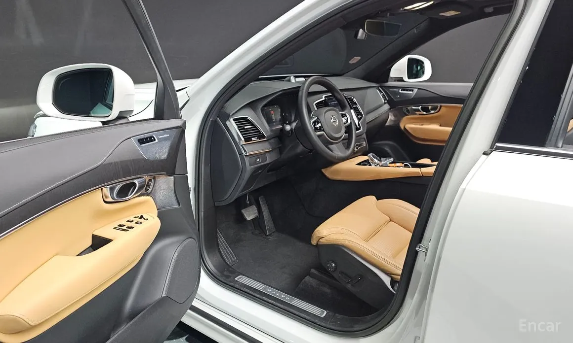 Volvo XC90, 2023 — фото 10 из 12